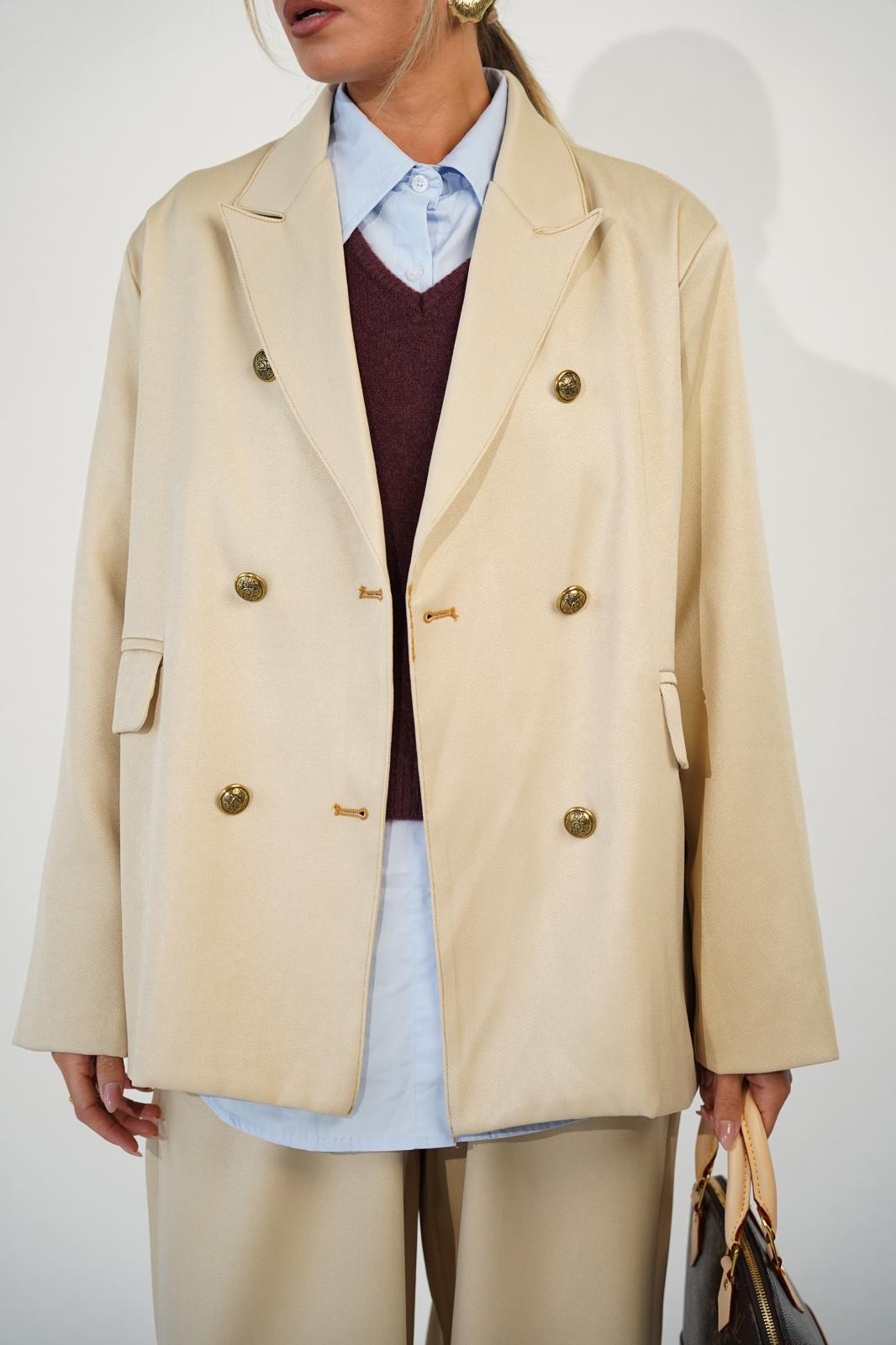 חליפת אלכסנדרה