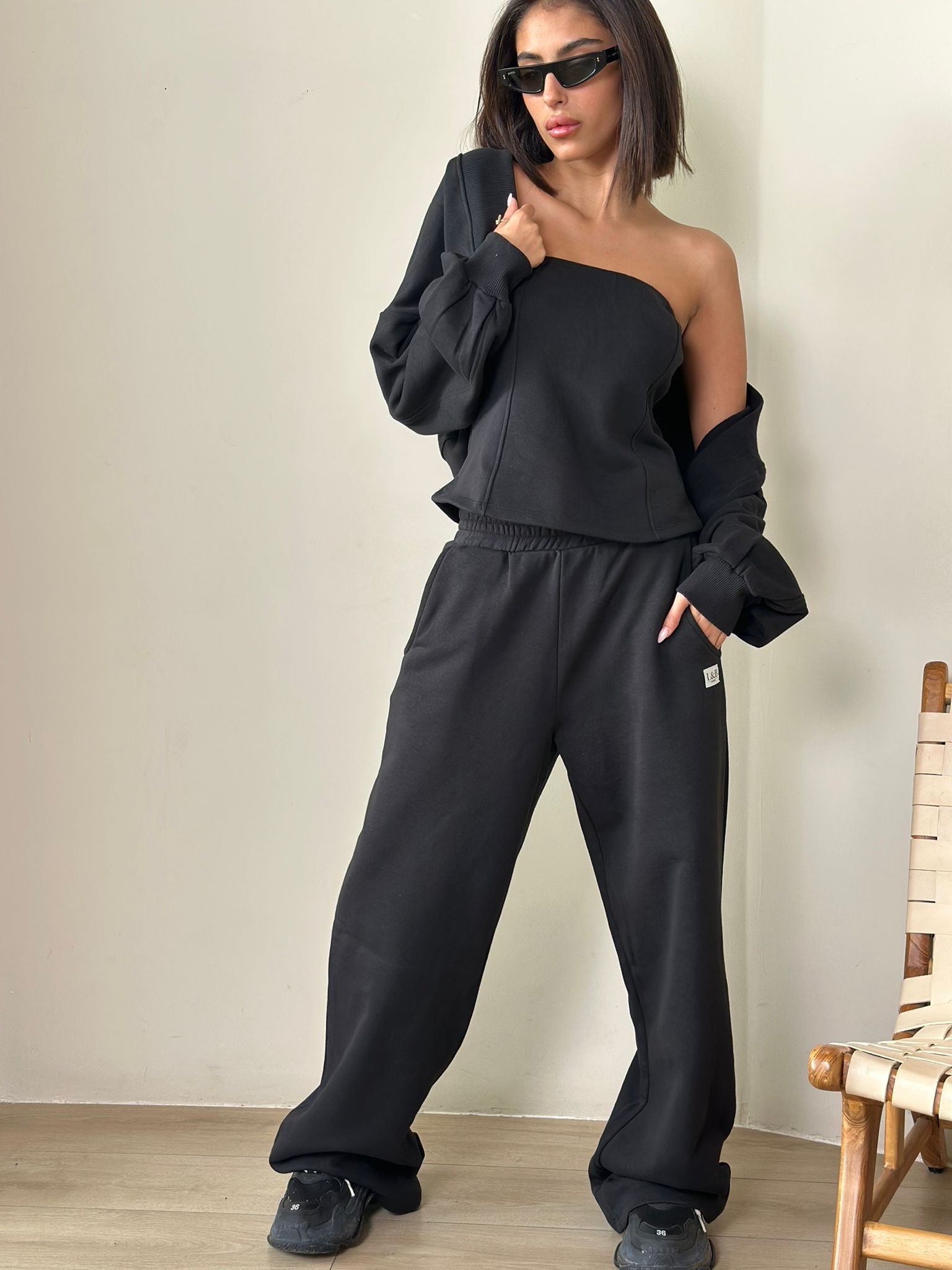 חליפת טריפל