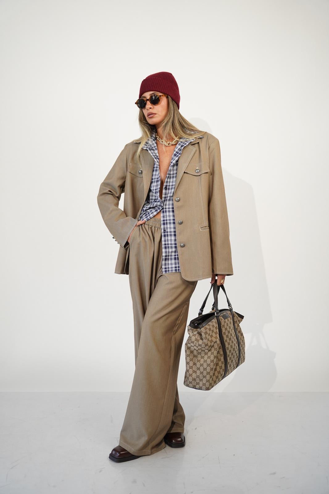 חליפת קלודין