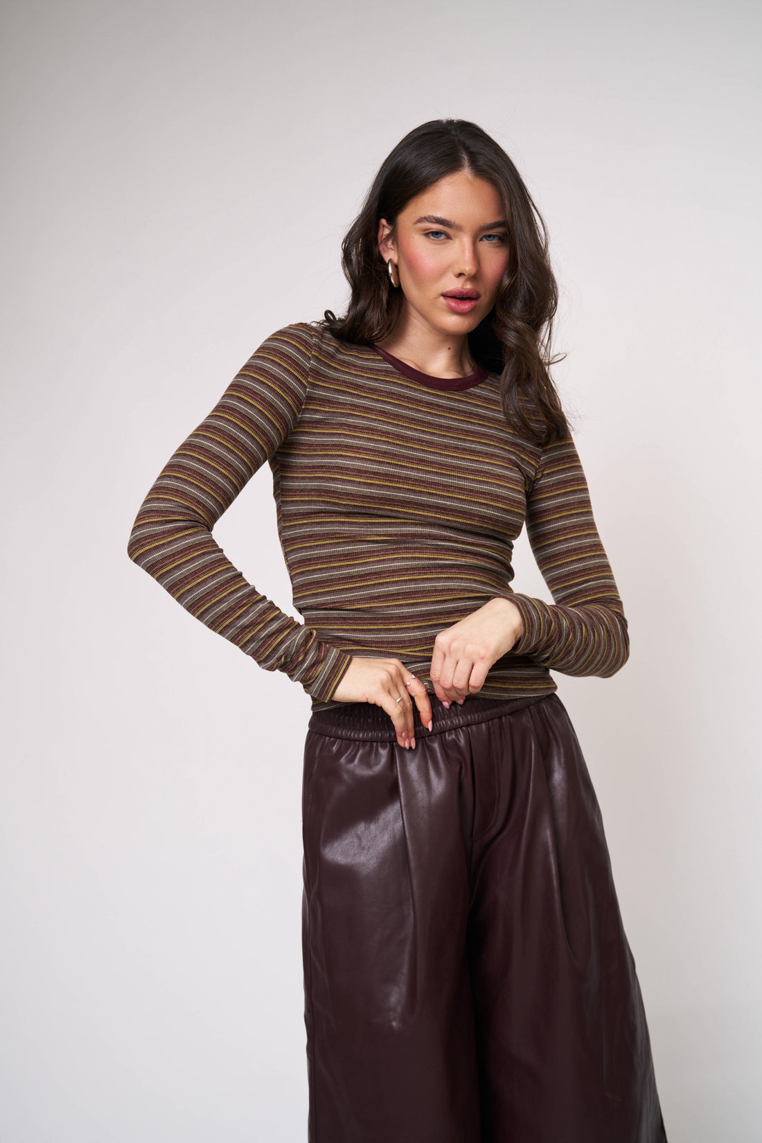 חולצת מוליבר