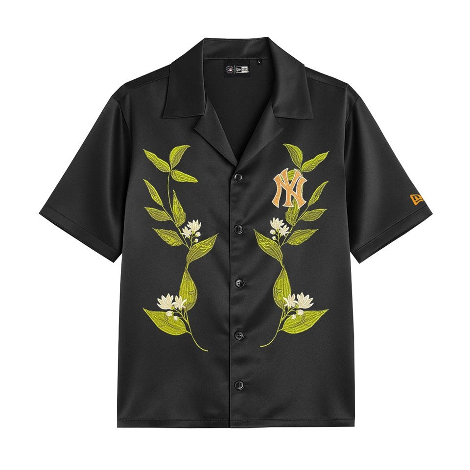 חולצה מכופתרת רקמה NEW ERA