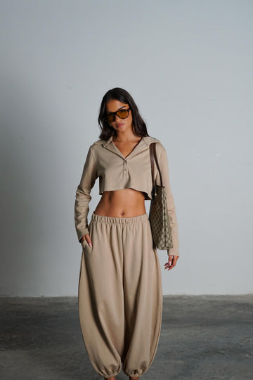 חליפת בלומה