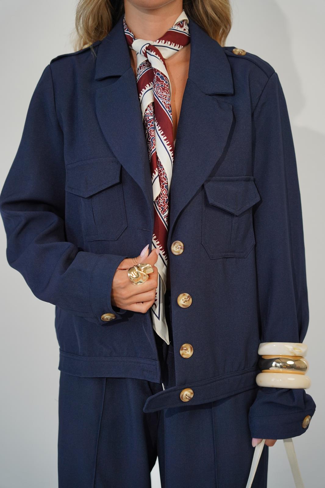 חליפת ליאור