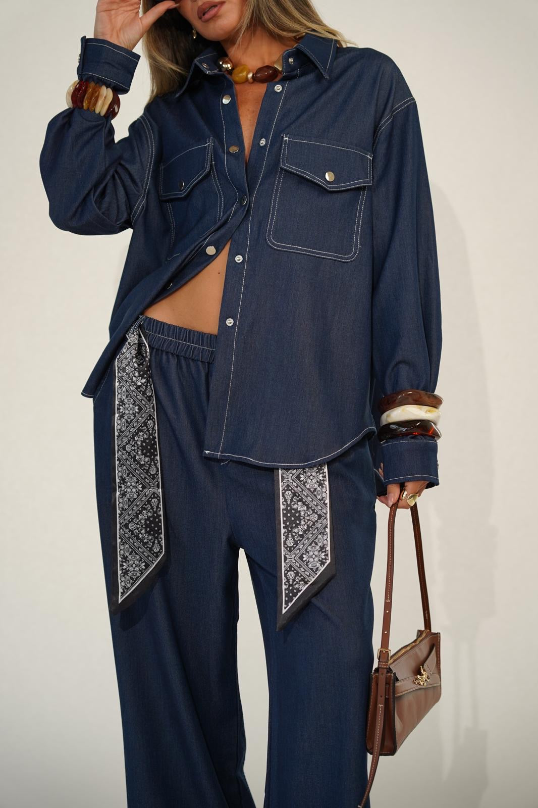 חליפת לוקאס