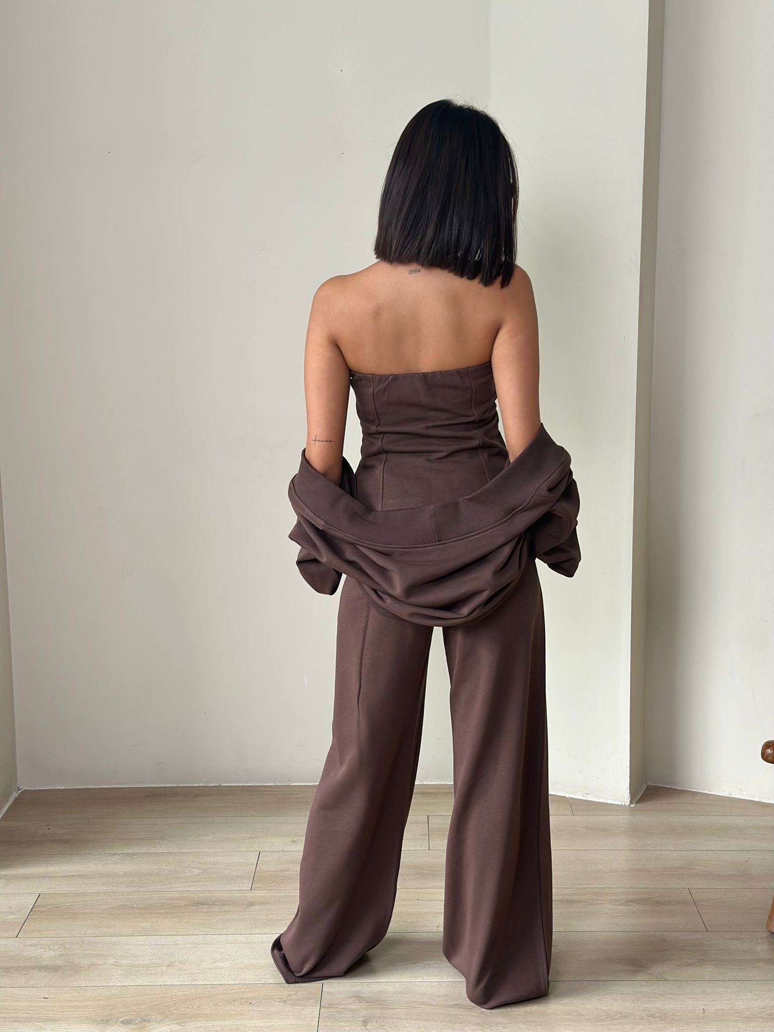 חליפת טריפל