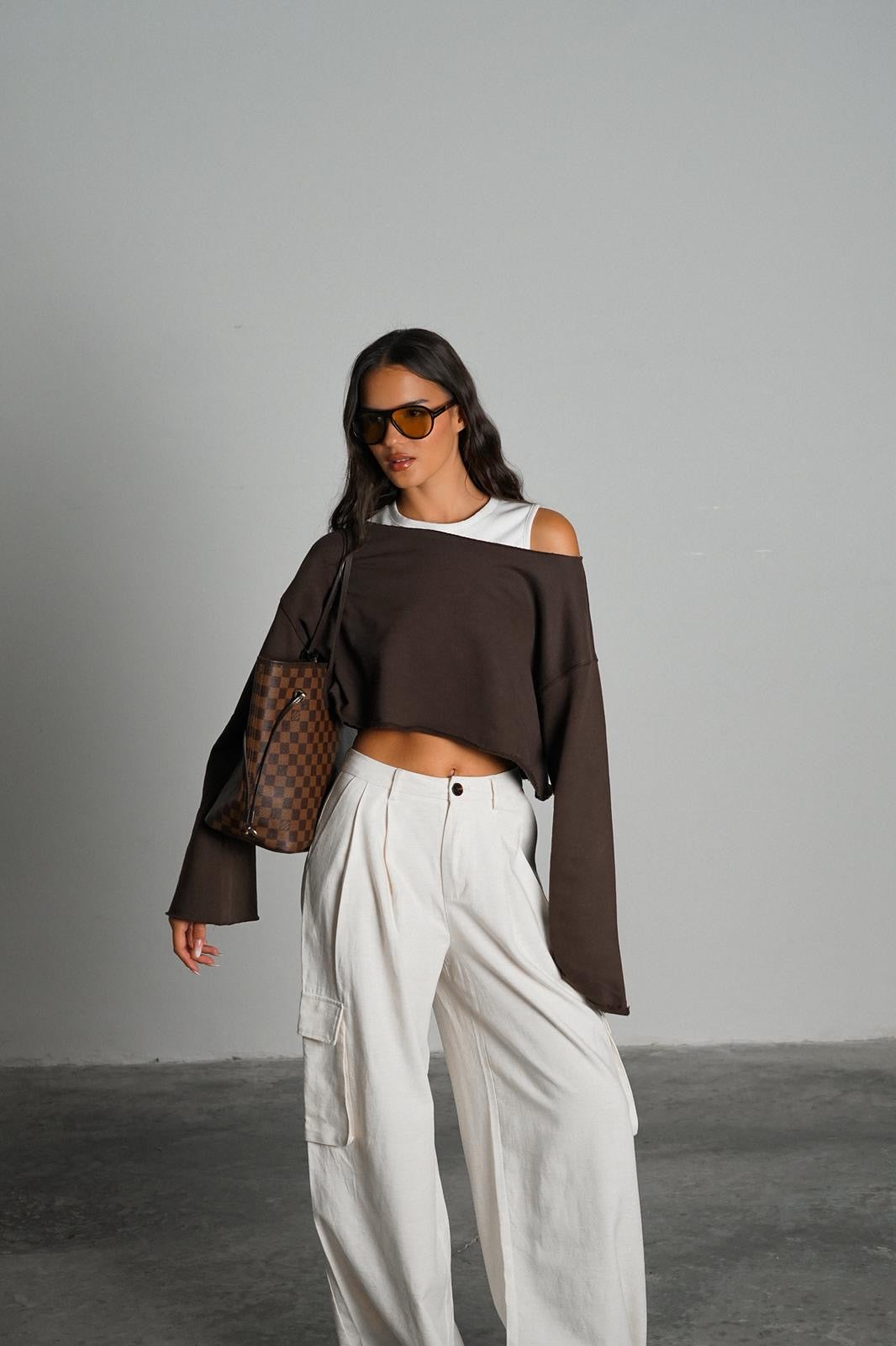 חולצת פירולי