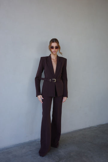 חליפת איילן