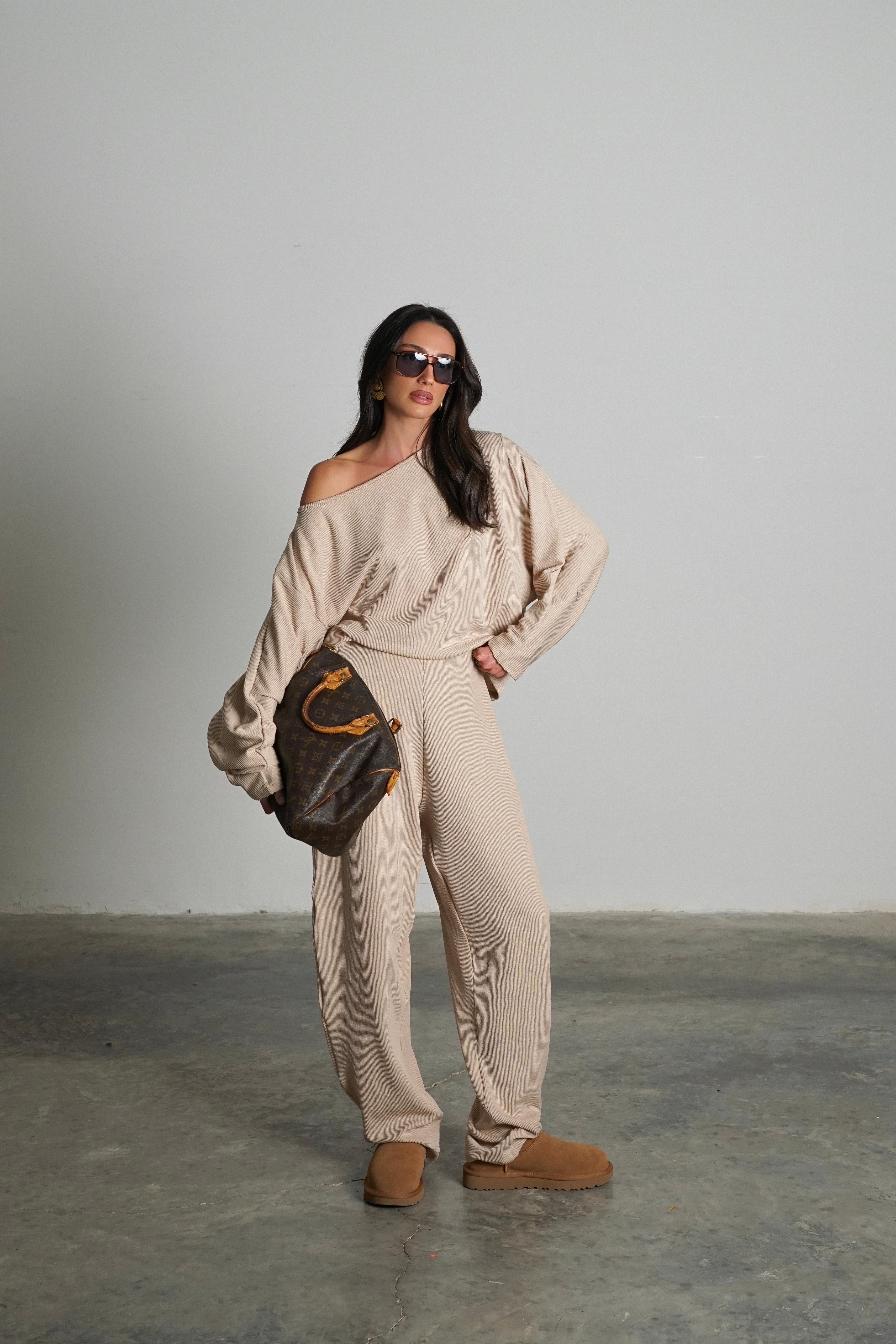 חליפת בלוברי