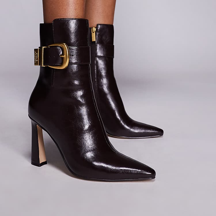 מגפון עקב STASHED