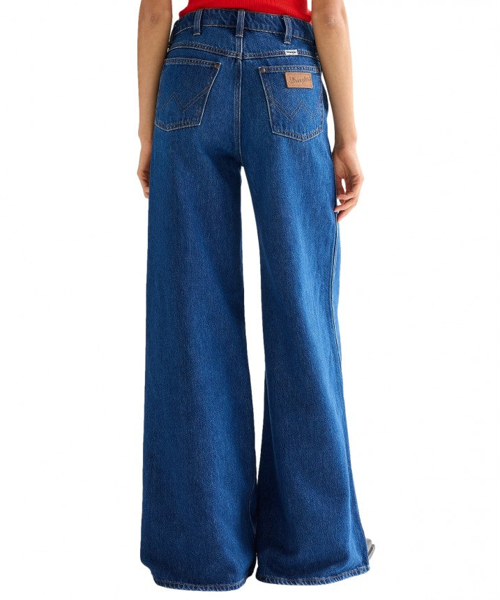 ג'ינס WRANGLER CANYON