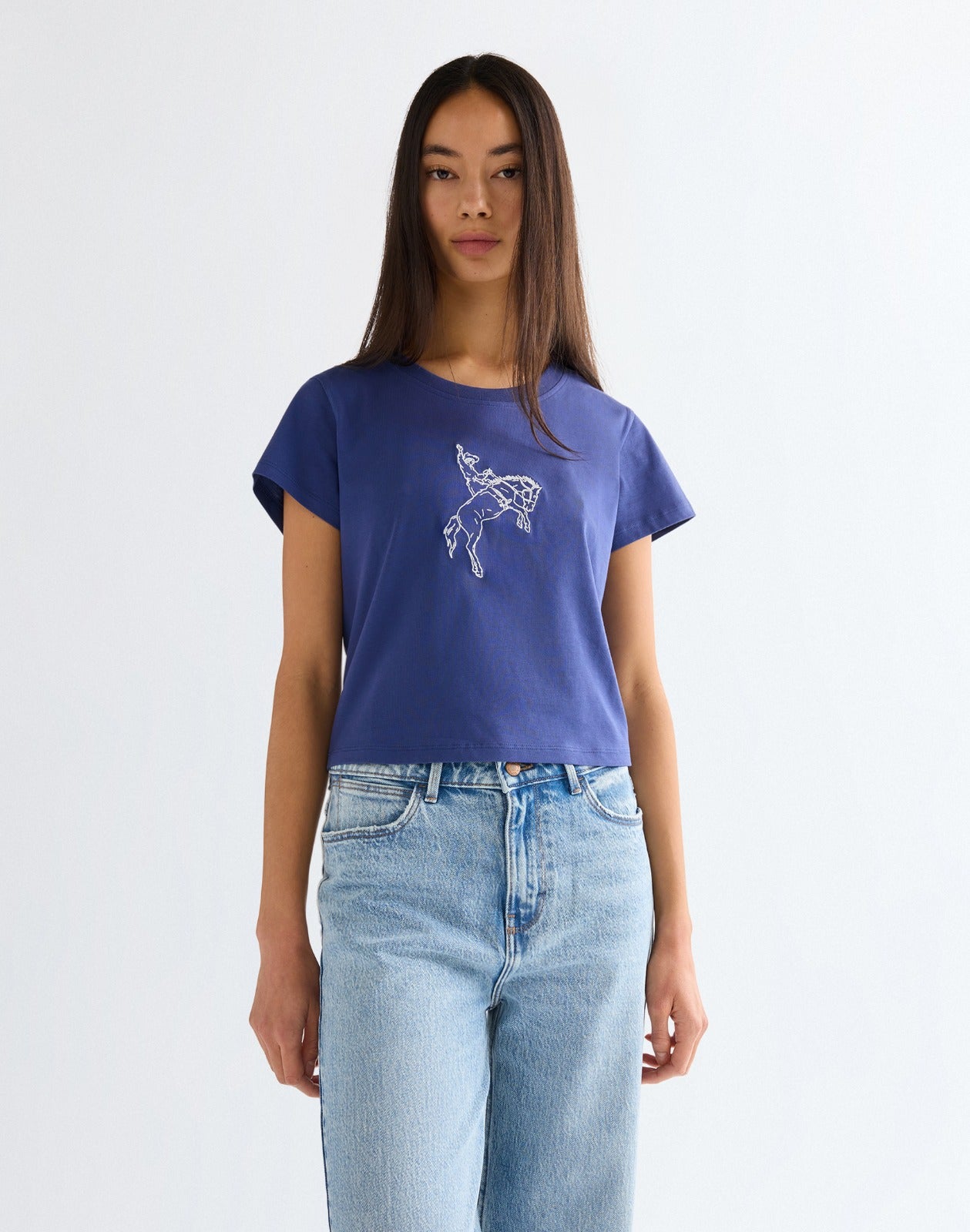 טישרט רקמה BABY TEE