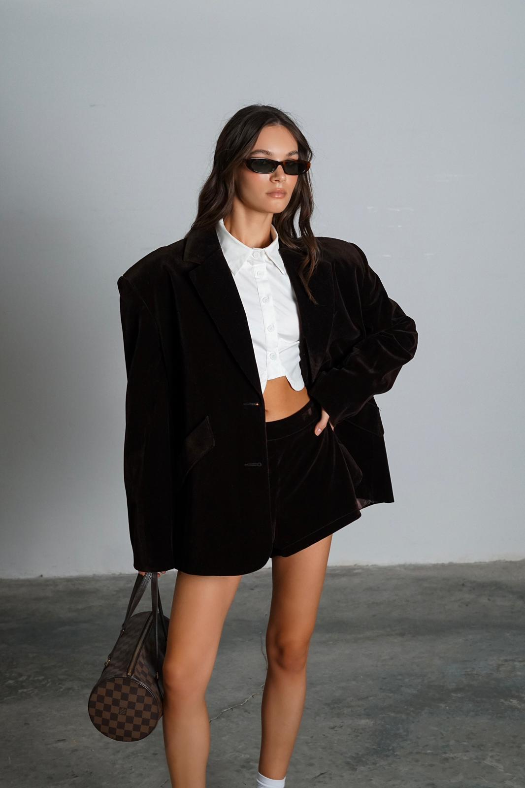 חליפת אטלינה